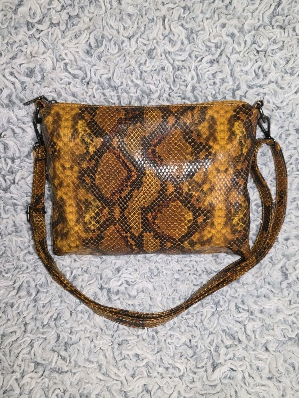 Jen & Co Vegan Leather Snake Print Embossed Bag Purse Crossbody Shoulder Medium